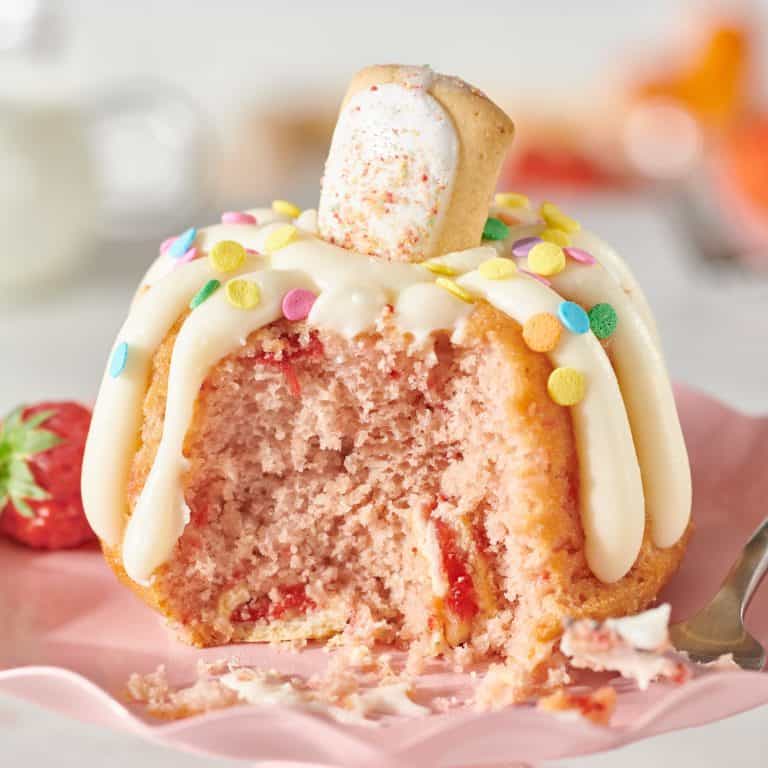 Image of Nothing Bundt Cakes’ Frosted Strawberry Pop-Tarts®