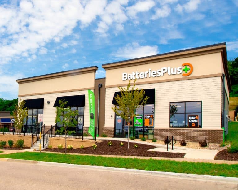 Batteries Plus exterior image for article on Franchise Incentives featured on Chise News