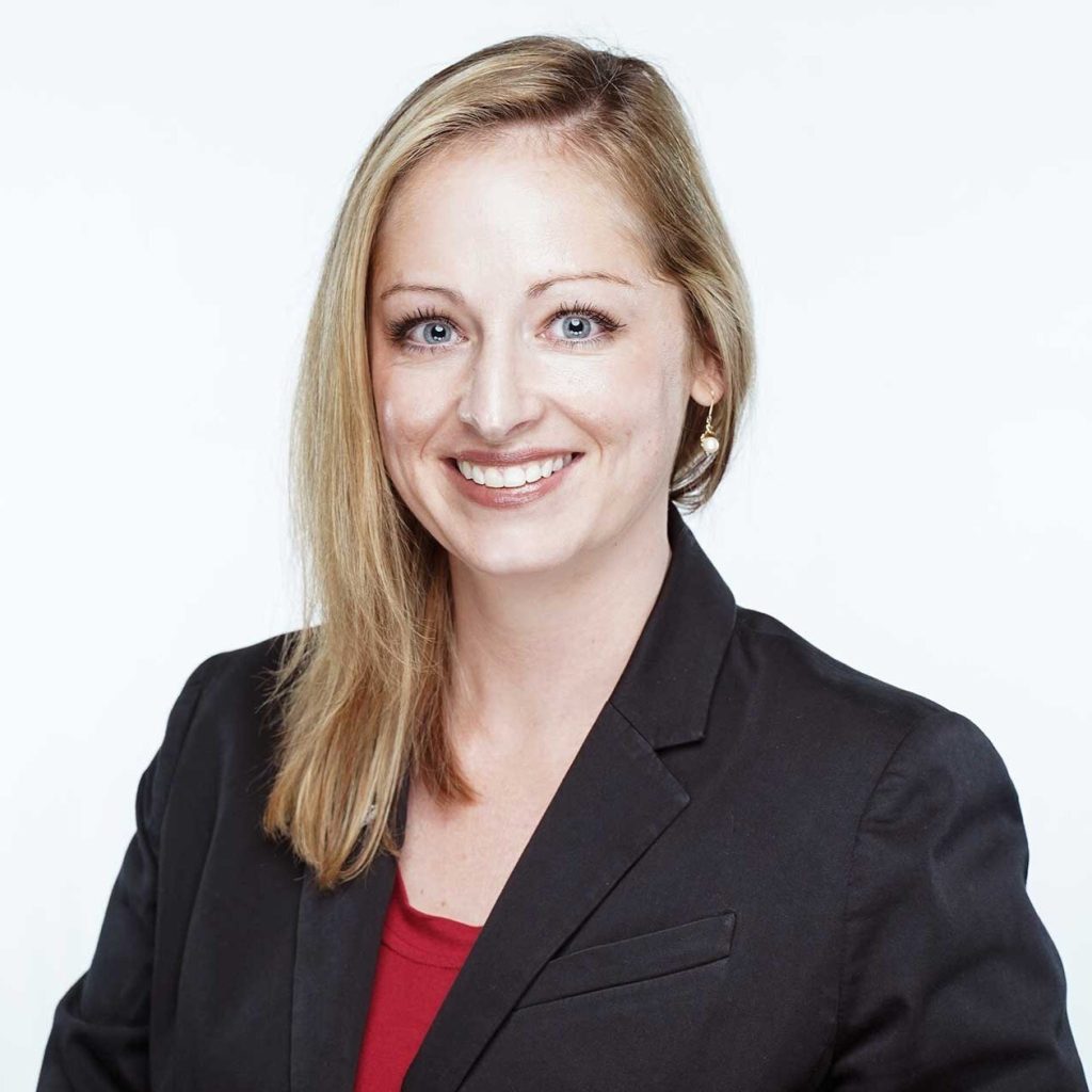 Headshot of Beth Toenies from Belfor